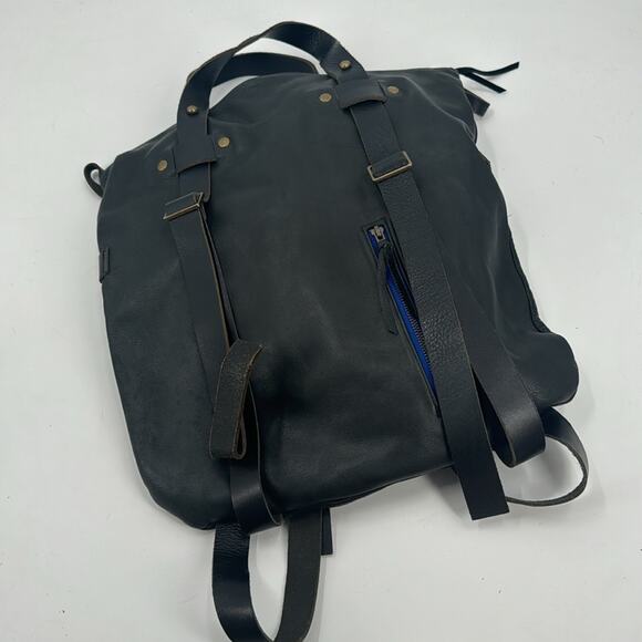 Spencer Devine classic core blacks leather bag - Picture 3 of 11